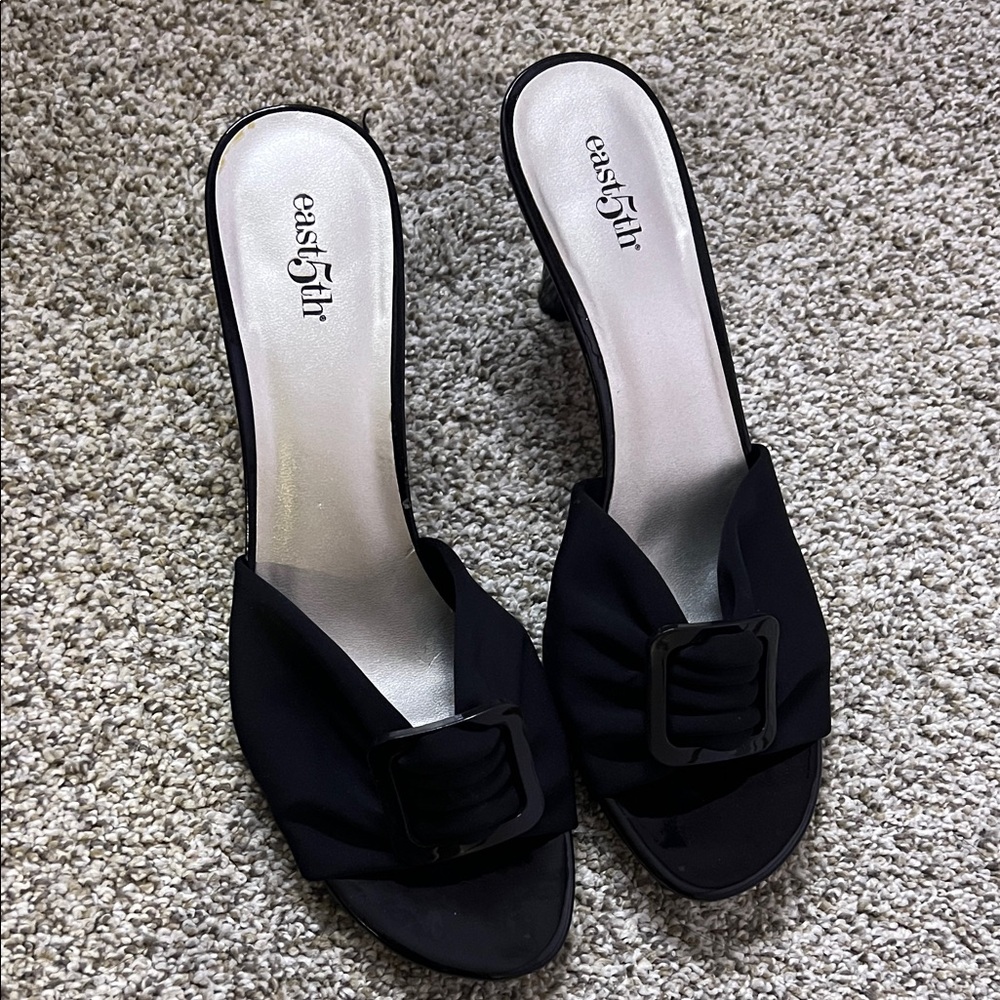 east 5th short open toe heel buckle detail